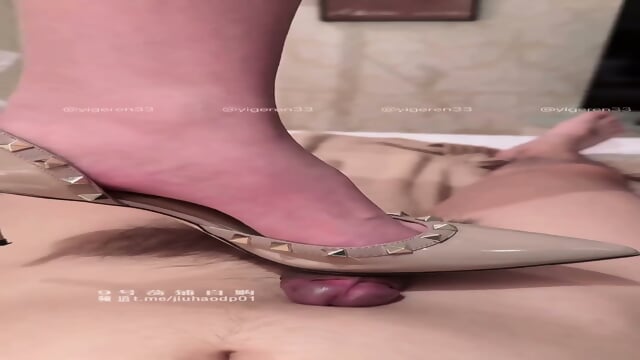 Nine-headed sexy lady "One Ren Fishbone Yuci" fans customize her armpits to display spa essential oil 69 blowjob Valentino cums on high heels Part 14