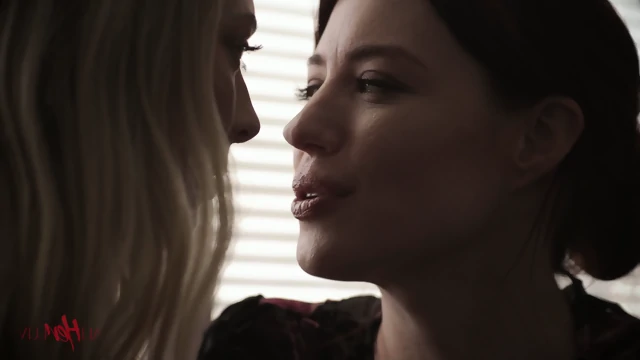 Teacher Jessica Seduced Student Lily