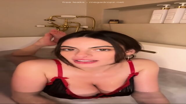 Bathtub Slut Babe Alexa Pearl Makes A JOI Video For You