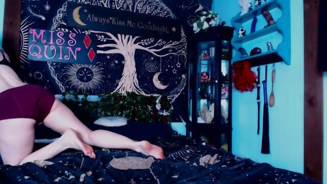 Plugging her pussy with a turbocharger until she screams in RPMs