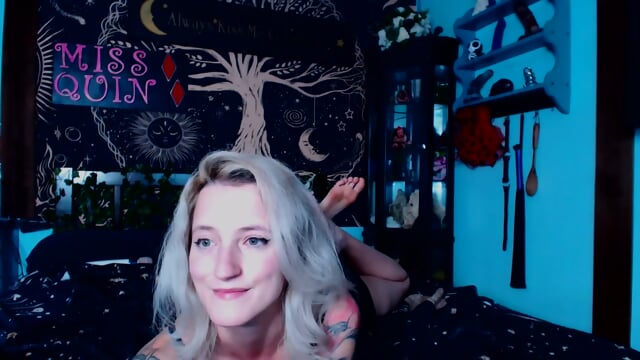 Grilling my jizz into ribs and stuffing them down her throat as her stepsister tongues her gaping hole