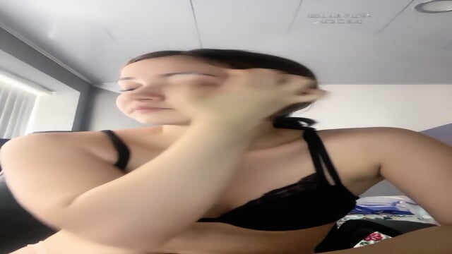 Sofi Beha Hitam BLING2