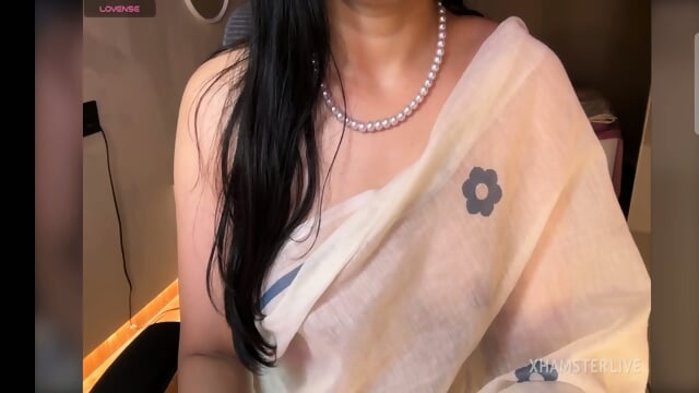 I_am_seducer boobs show and dance