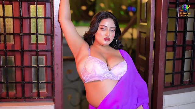 Priti Roy In Purple 🍆🍆🍆 You Must Masterbate 💦💦💦 Fingering