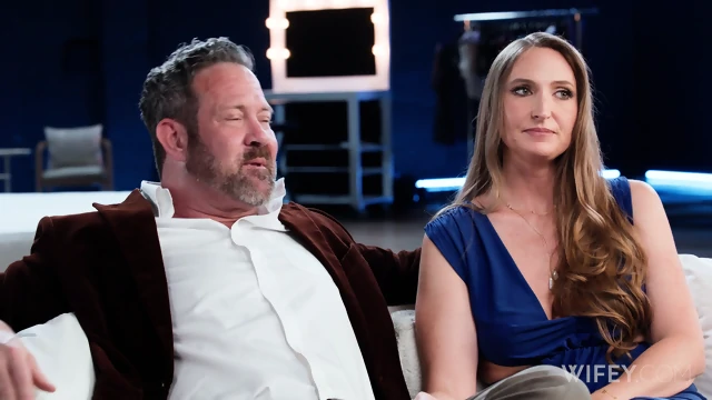 HQ4K - ℍ́𝕠́𝕥́𝕨́𝕚́𝕗́𝕖́ 𝕥́𝕒́𝕜́𝕖́𝕤́ 𝟚́ 𝕔́𝕠́𝕔́𝕜́𝕤́ 𝕗́𝕠́𝕣́ ℍ́𝕦́𝕓́𝕓́𝕪́