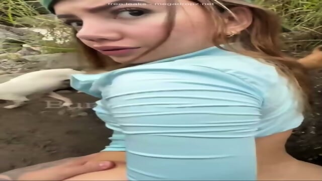 JuicyBody2001 Gets Creampied By The River