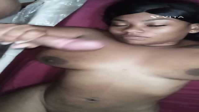 New pretty bitch Latina jasmine suck cock and fuck nut all on her mouth