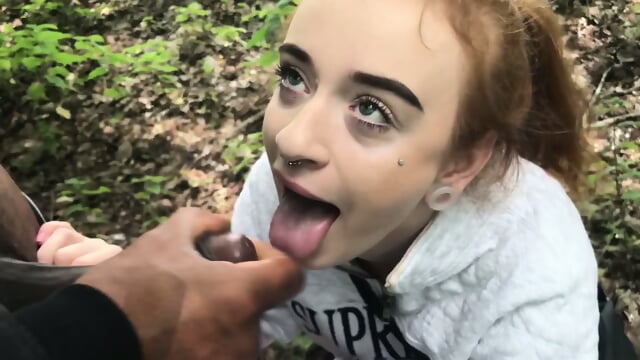 Amazing head in public