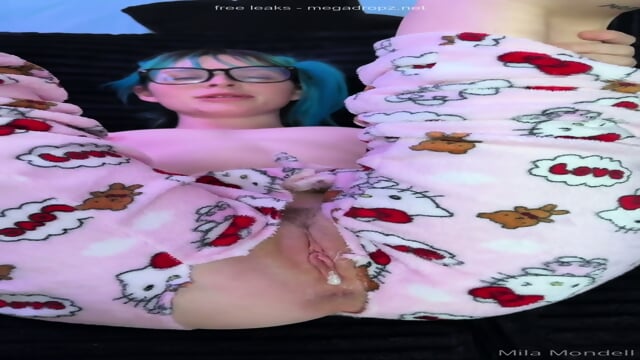 Milamondell's Ripped Pajama Pussy Creampie