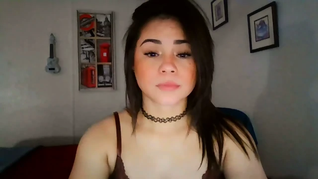 Young Teen's First DP Experience With Black Twins Leaves Her Broken And Leaking