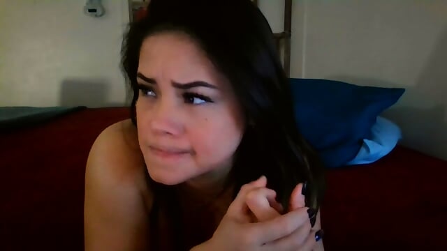 Young teen screams as her virgin holes get properly broken in