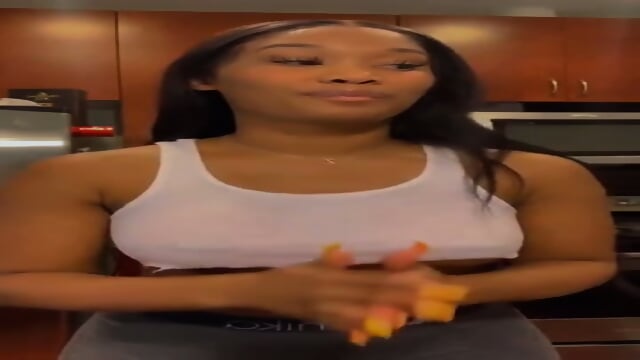 More of her here, 87 videos => https://rentry.co/nnn97et5