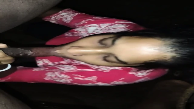 Desi Hotty Wife Uncut Close-up