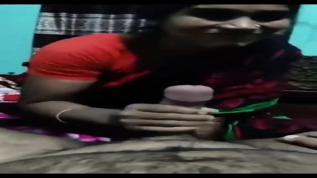 Bangladeshi Maid Gets Fucked By Owner For Money