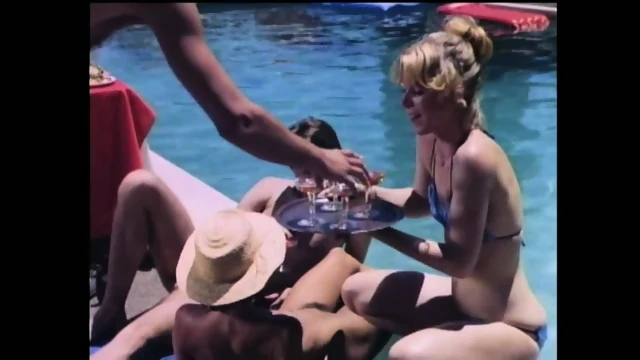 Chopstix (US,1979) Director: Maria Lease