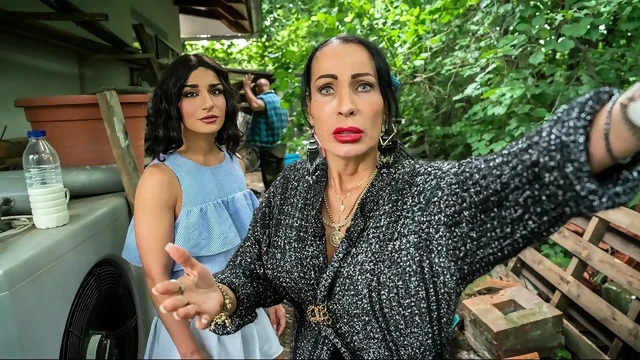 Lola Danger - Sexame Street's Follow That Bird