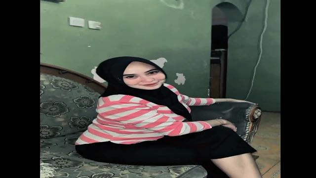 Bokep Indo Gangbang Hijab Tobrut Di Gilir Di Kebun