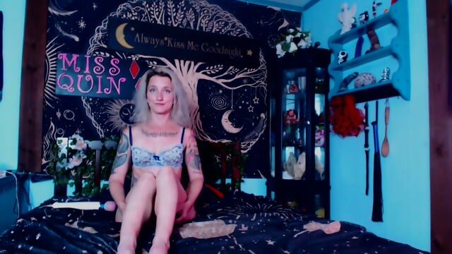 Teen gymnast's flexible body contorted into impossible positions for BBC train