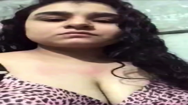 Chubby Horny Milf Fully Nude Showing Masturbating