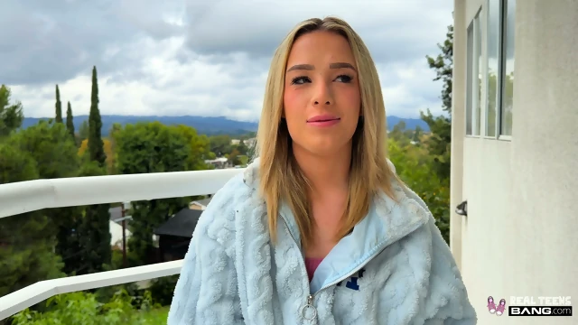 Super Hot Outdoor Sexcapade