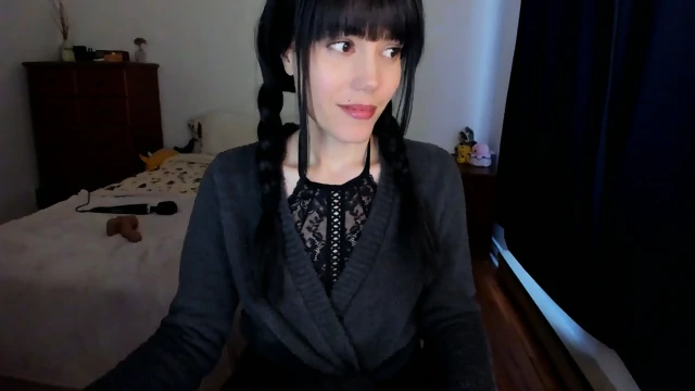 Teen Gymnast's Flexible Body Contorted For BBC Train In Locker Room