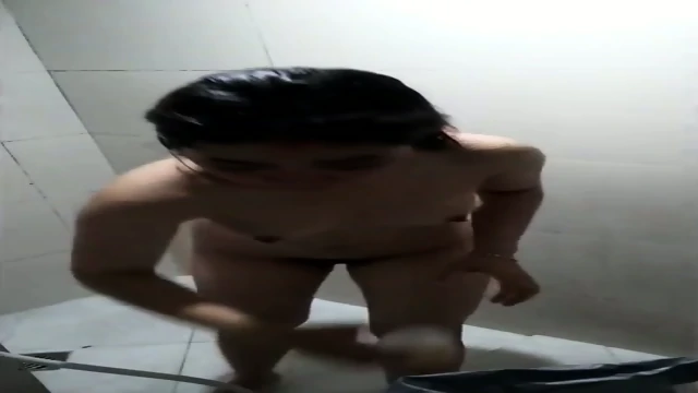 Ngintip Cewek Cantik