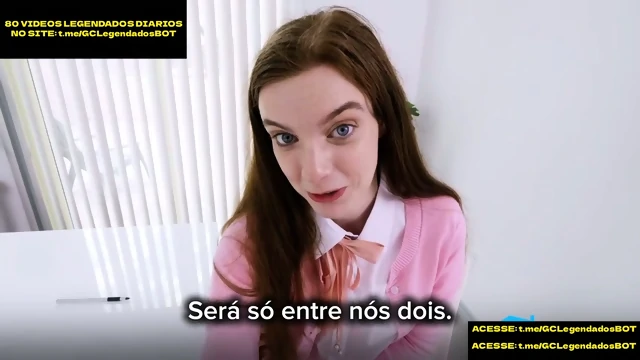 Enteada ruiva estava louco para o padrasto gozar dentro dela - Legendado