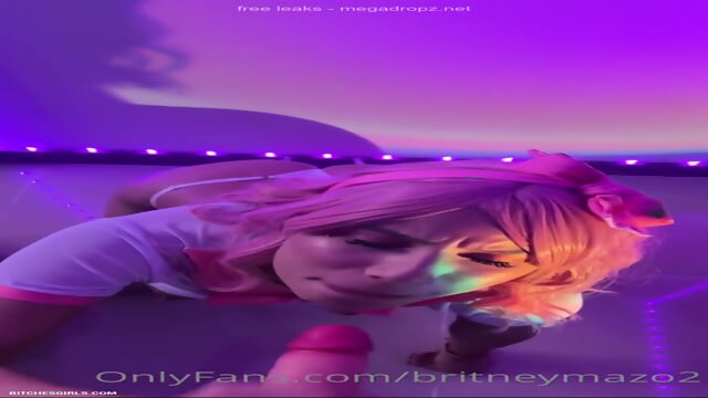 Britney Mazo's Roleplay Blowjob & Facial