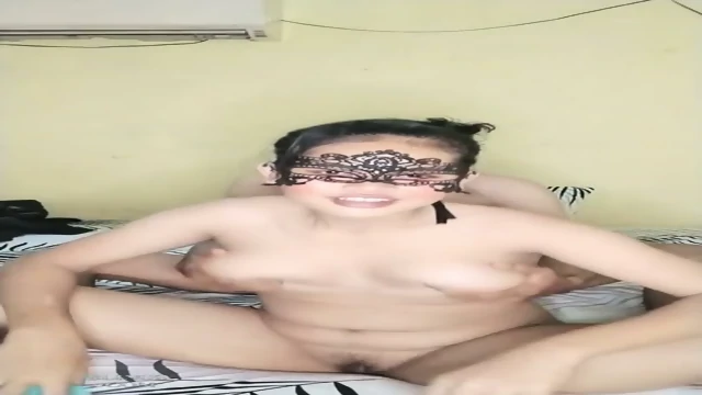 Aunt  Having Sex With A Younger Guy, Squirting Until It Gushes Out