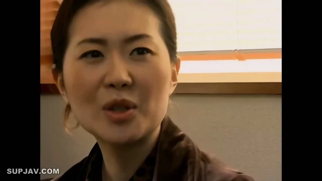 Mosaic removed Version FAX 328 Mothers Who Are Embraced For Money Son In Prison, Husband In Long term Hospitalization, For The Sake Of Their Son's Illicit Tuition