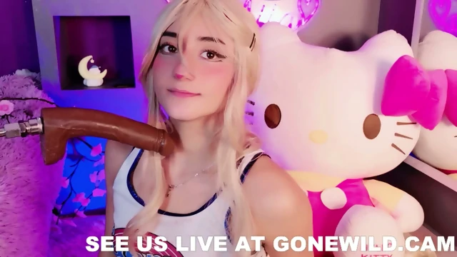 Cosplay Blonde E-Girl Deepthroats Dildo With Hello Kitty