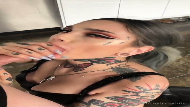Taylor White Blowjob And Sex POV
