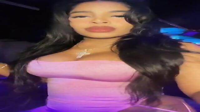 Big booty: Her mega folder link, 77 videos => https://rentry.co/87eo9u75