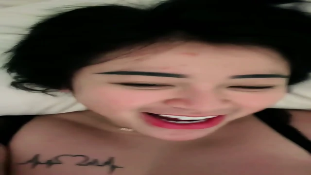Toket gede indo sange cantik putih