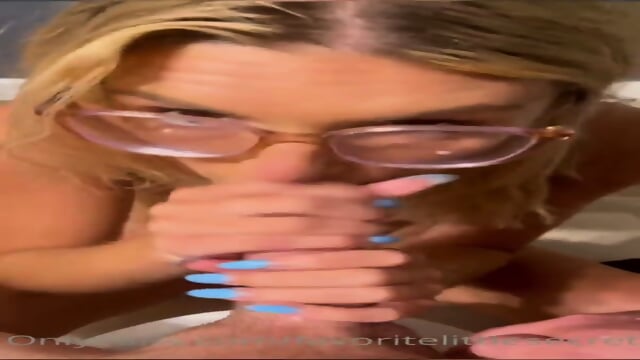 ambie ​bambii ​nerdy ​Explore ​Full ​Videos ​At ​chatnow.cam