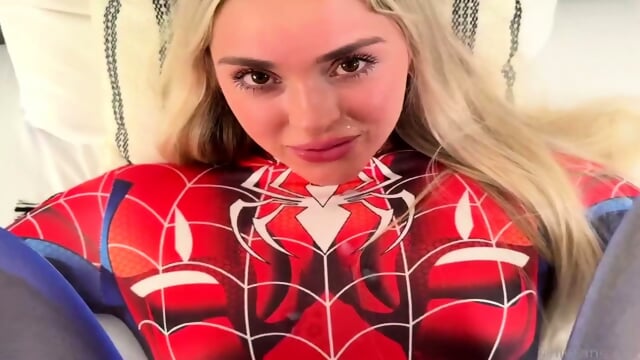 Spider Girl Cumshot