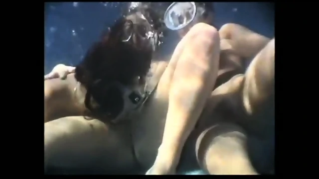 Scuba girls