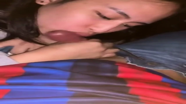 Sepongan Mantep Perempuan Malay 1