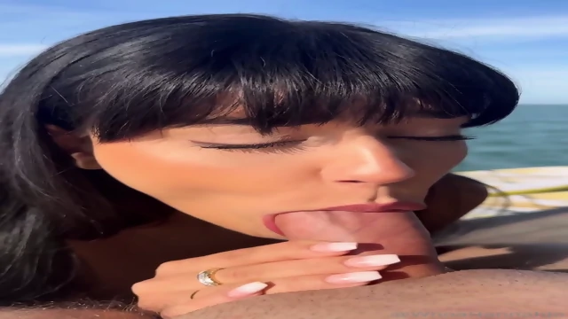 Pov Brunette Blowjob Eye Contact