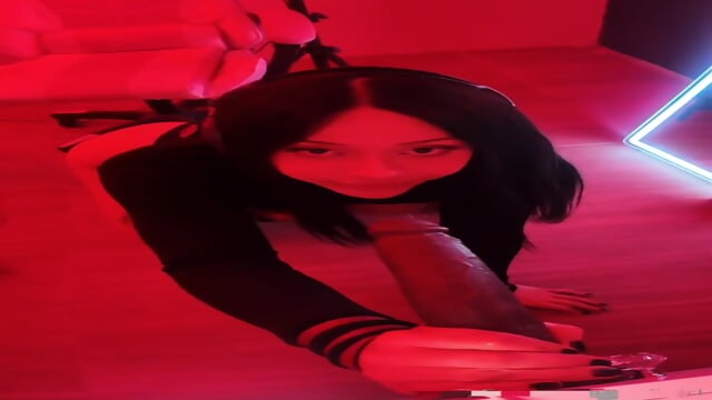 latina goes crazy on bbc dildo