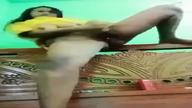 Desi horny bhavi eggplant fucking