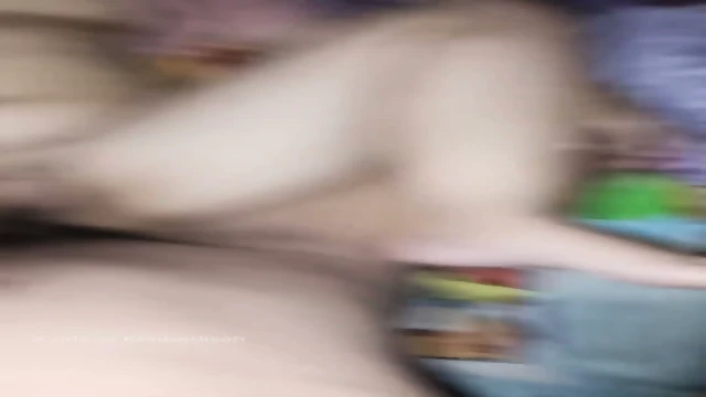 ngews MILF crot dalam