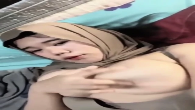 Ukhti ABG Spilll Aset