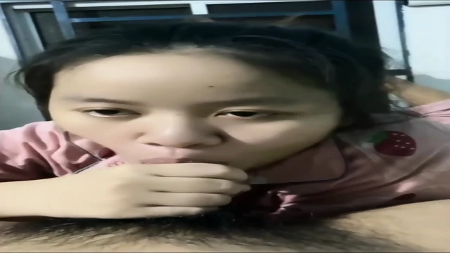 Slimy Vagina Because Of Penis With Beads