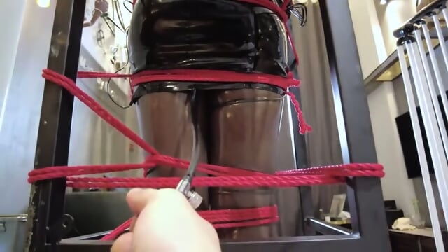Absolute Confinement with Iron Frame Rope Net