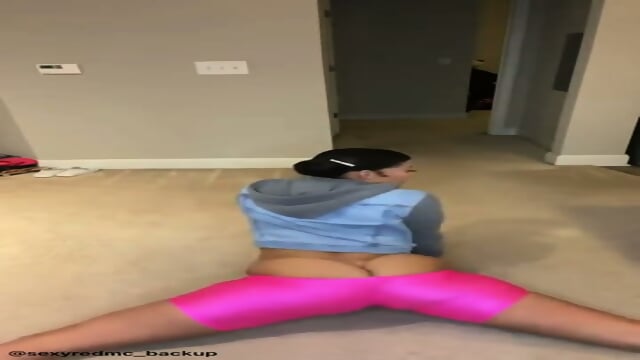ebony; Her dropbox folder link, 177 videos => https://rentry.co/u3zxivo8