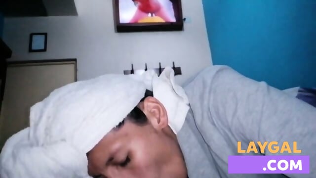 PREGNANT LATINA TEEN GIVES SENSUAL BLOWJOB AFTER SHOWER