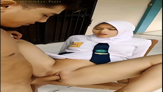 Abg smp di gangbang