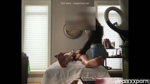 Sinfuldeeds Onlyfans Hot Massage Therapist Seduce Client With Monster Cock