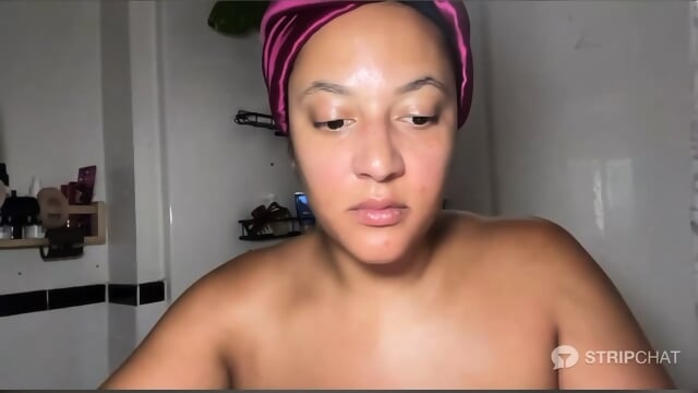 Dreamyriri *New* Slutty Webcam Room!! 2026